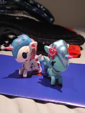 tokidoki Glitter-Maned Unicorn Duo in White & Teal
